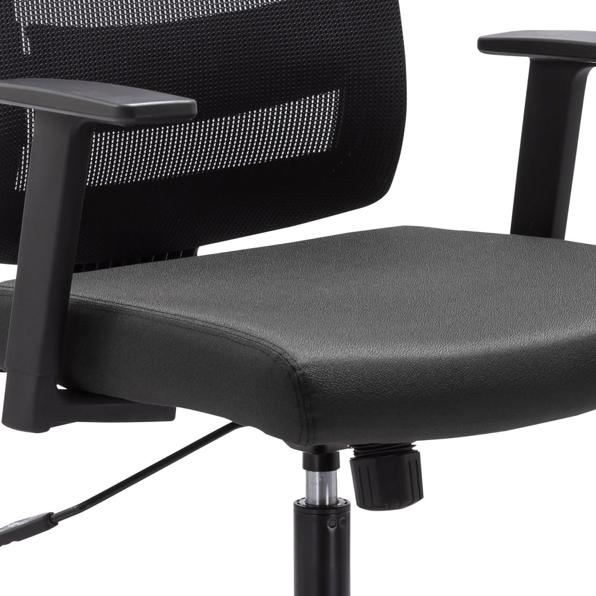 COC6110-UN - Mesh Ergonomic Office Chair - Black